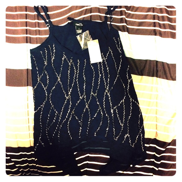 Rue21 glitter shirt - Picture 1 of 3