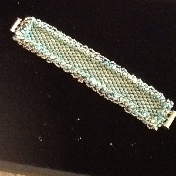 Turquoise color cuff - Picture 2 of 2