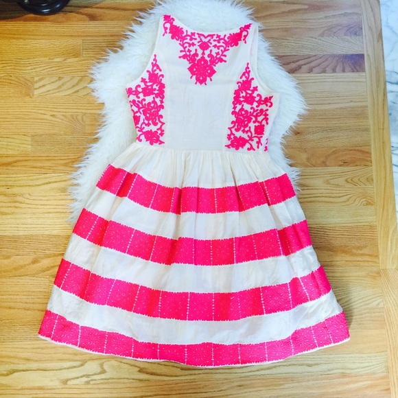 🔱SOLD 🔱Anthropologie Azalea Stitched Dress - Picture 3 of 4