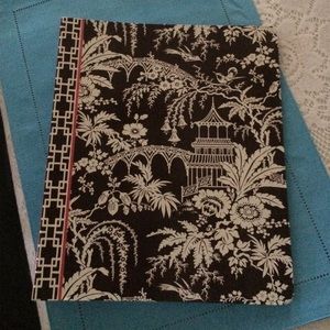 Vera Bradley Imperial Toile 3 ring binder