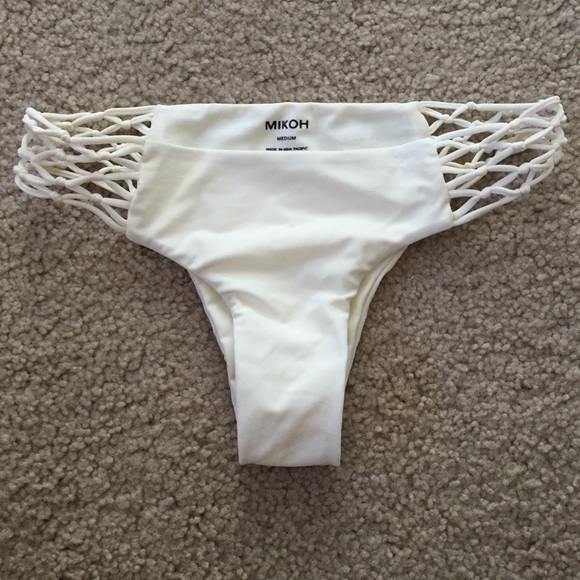 Mikoh Rockie Bottoms in Bone