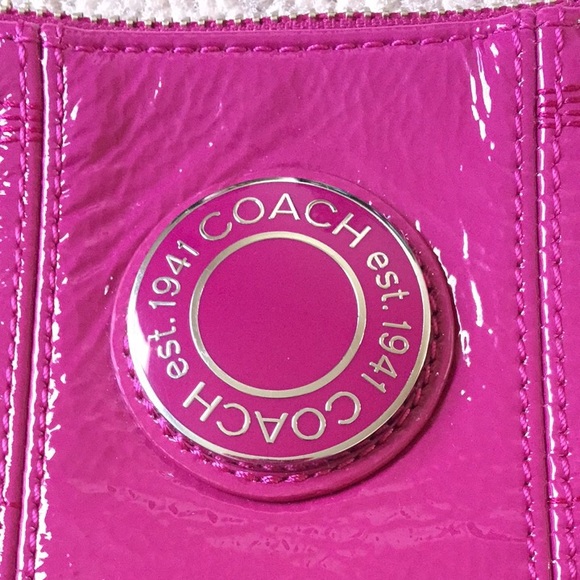 Beautiful Coach Handbag - Picture 2 of 4