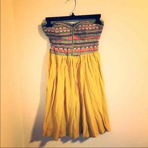NWT strapless dress Aztec size small