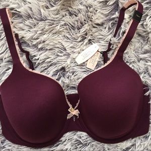 NWT Victoria Secret bra
