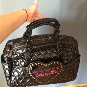 Betsey Johnson " be mine" black weekend hear bag