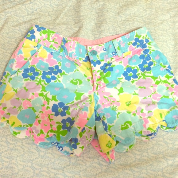 Lilly Pulitzer Buttercup shorts