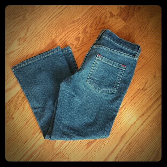 Mossimo capri jeans