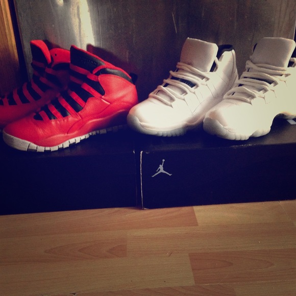 Selling both or trades hmu-516-880-2538