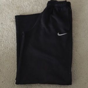 Nike sweats YOUTH LARGE