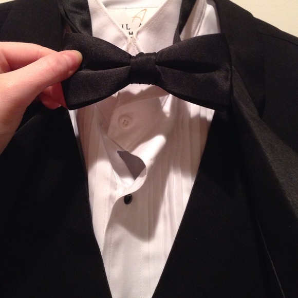 Tux - Picture 2 of 4