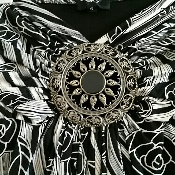 Black & White Floral Tube Dress - Picture 2 of 2