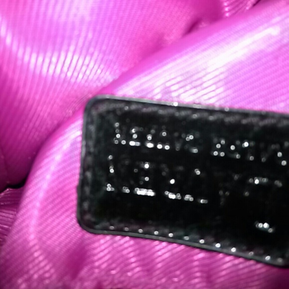 Handbag - Picture 3 of 3