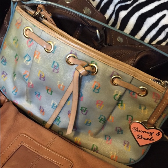 Dooney & Bourke handbag - Picture 1 of 4