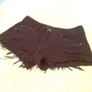 High waist distressed shorts