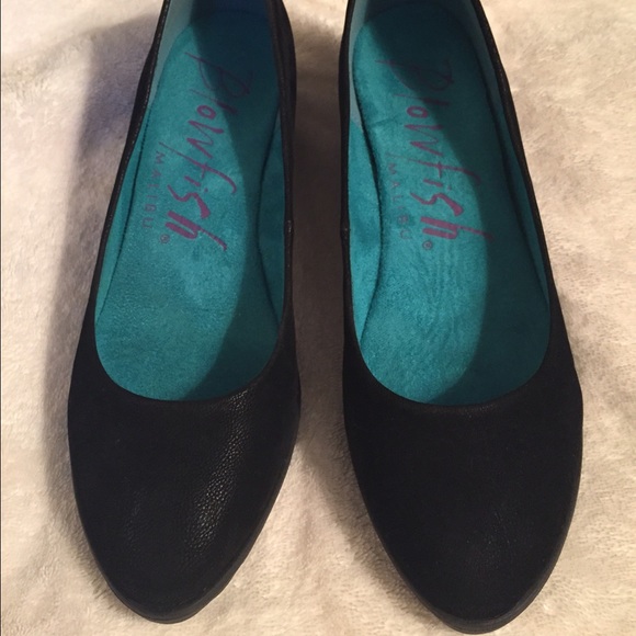 Black Blowfish Wedges