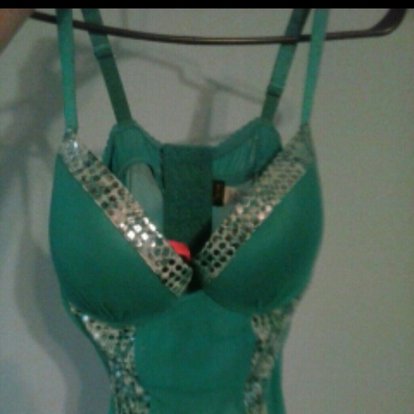 This is a hot sexy top turquoise in color! !!