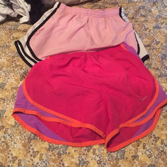 ONLY Dark pink nike shorts - Picture 1 of 4