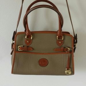Dooney and Bourke vintage crossbody handbag