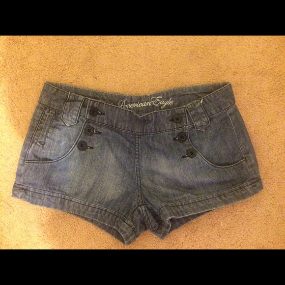 American eagle blue jean shorts