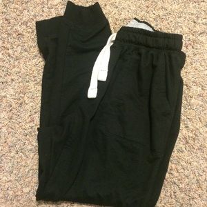 Black sweatpant joggers for men!