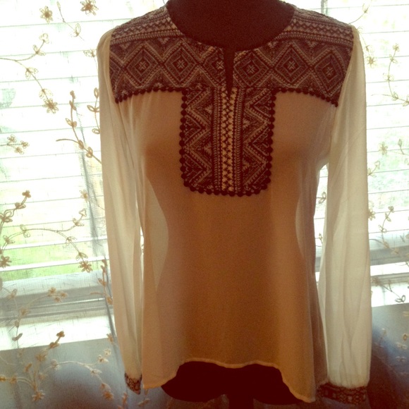 Cute long sleeve shirt