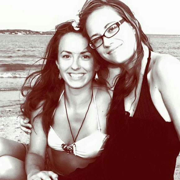 Welcome to my closet! - Picture 2 of 4