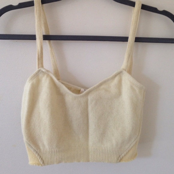 UO Urban Renewal crop top NWOT