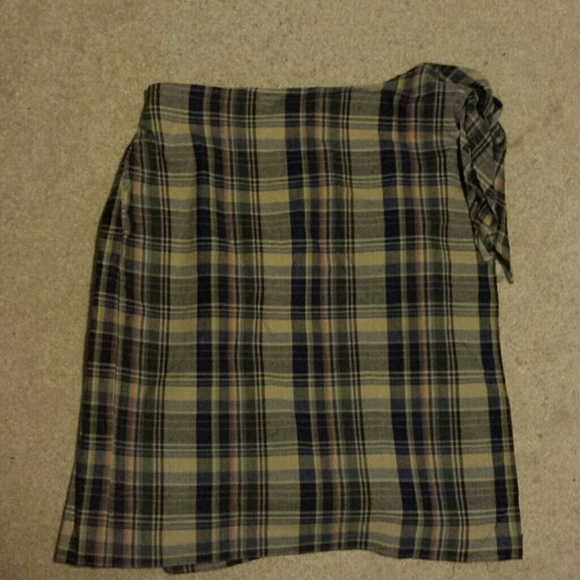 Plaid skirt size 12