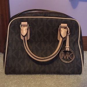 Michael Kors purse