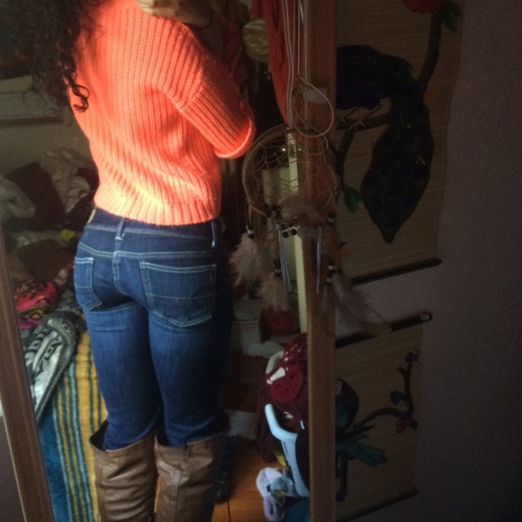 🚫🚫sold🚫🚫Coral high low crop sweater - Picture 2 of 3