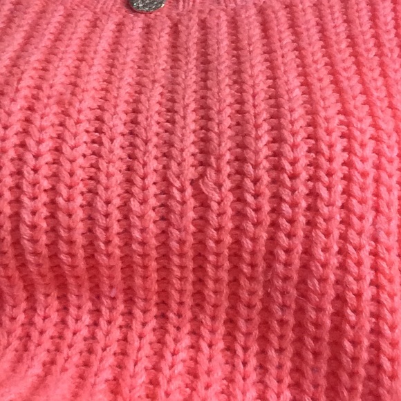 🚫🚫sold🚫🚫Coral high low crop sweater - Picture 3 of 3