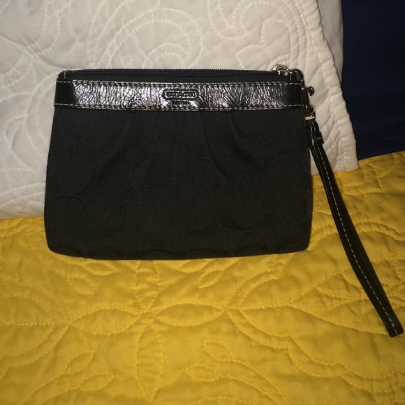 Wristlet