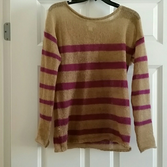 Camel and Fuchsia Light Sweater - Picture 1 of 1