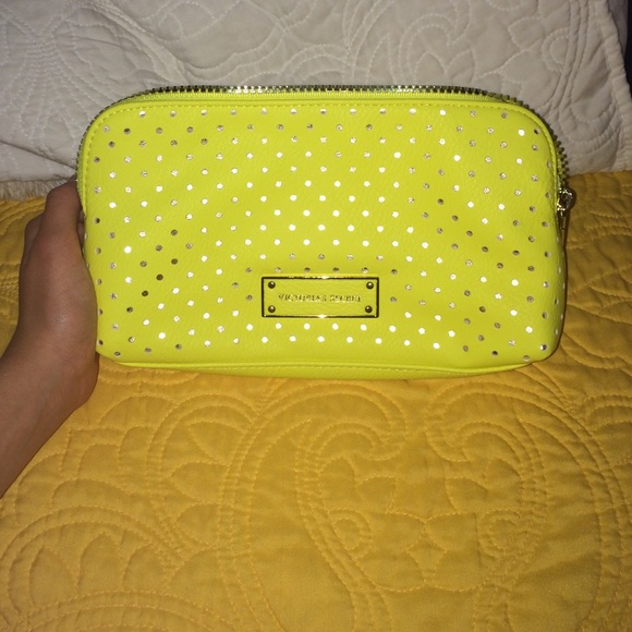 Makeup bag