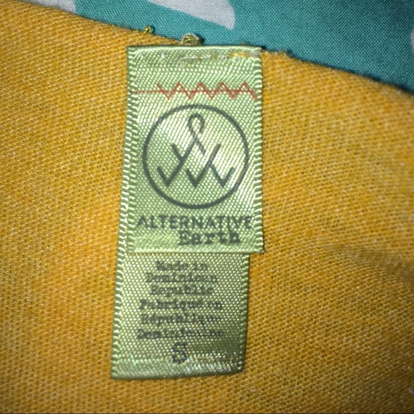 Tank - Picture 2 of 2