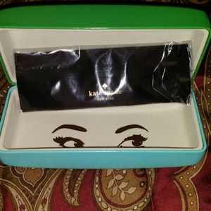 Kate spade case with cloth