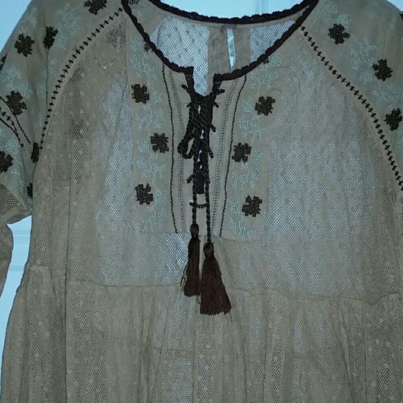 Coral/Peach Peasant Tunic - Picture 2 of 2