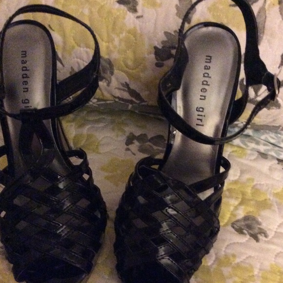 Black Patent High heel sandals🎀new listing 🎀