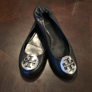 🔴SOLD🔴 Tory Burch Reva Flats