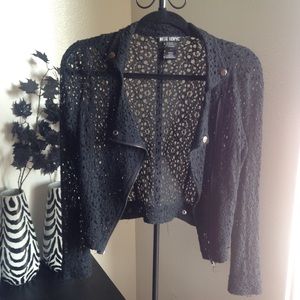 HotTopic Lace Jacket