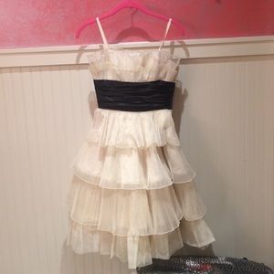 Betsy Johnson semi-formal dress