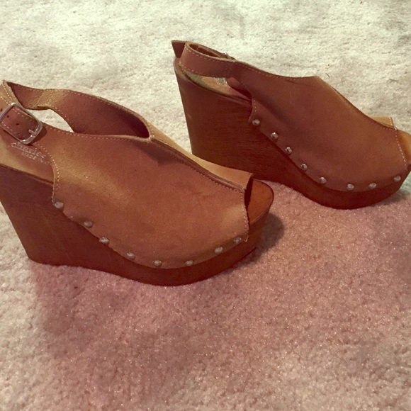 Charles David Shoes - Charles David studded wedges