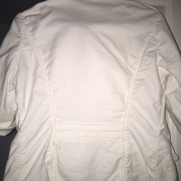 Saks jacket - Picture 3 of 4