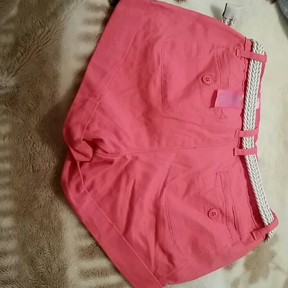 Short - Picture 2 of 2