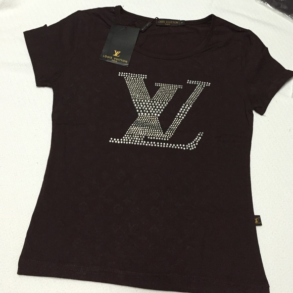 Brown tee