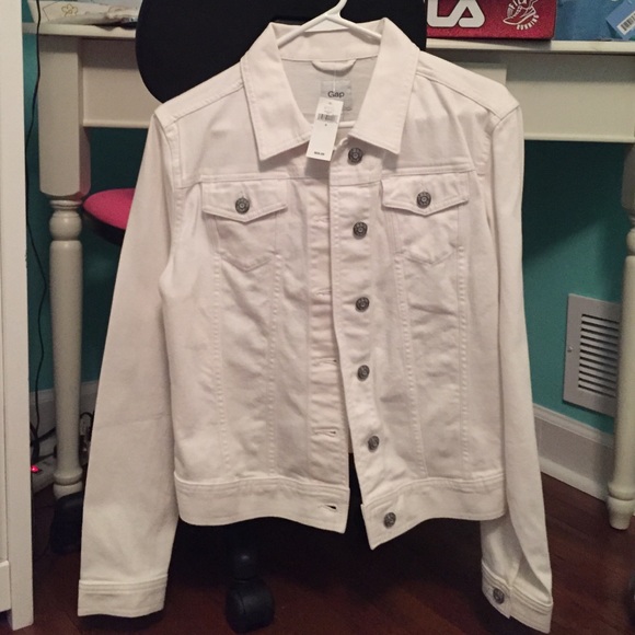🆕 Gap White Jean Jacket