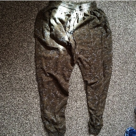 UO harem pants
