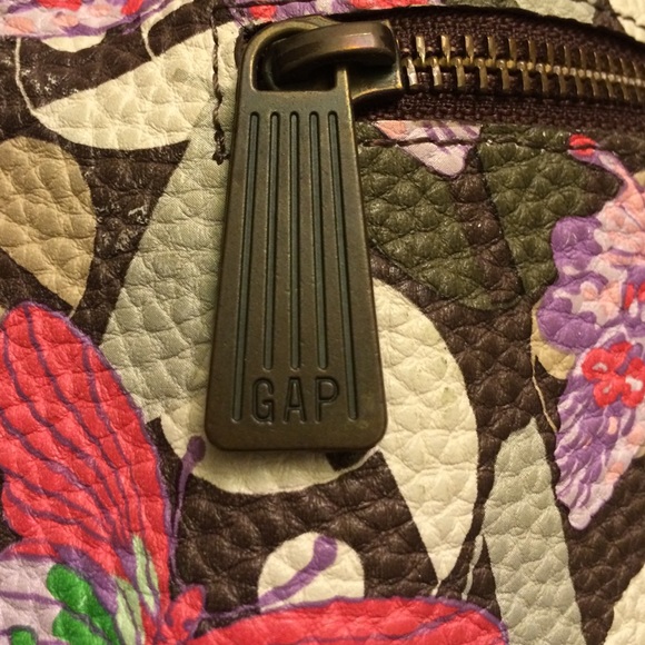 👛👛👛 - Picture 2 of 3