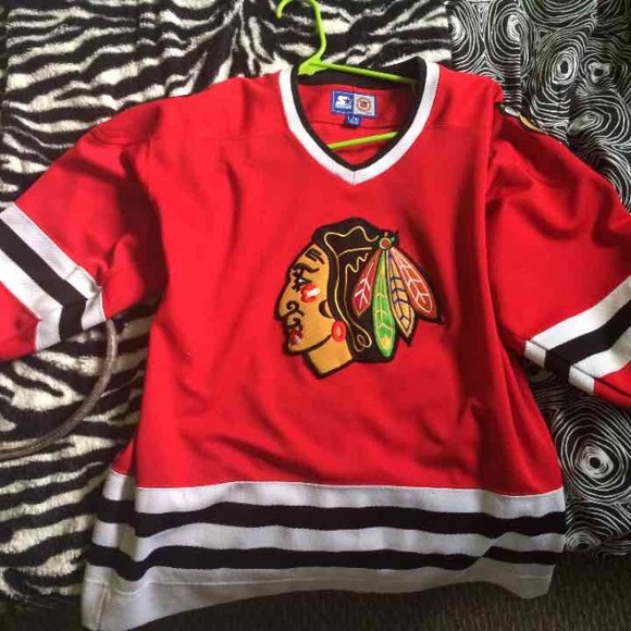 Black hawks jersey L/XL