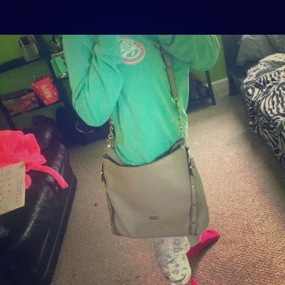 SOLD 🚫Michael kors grey satchel